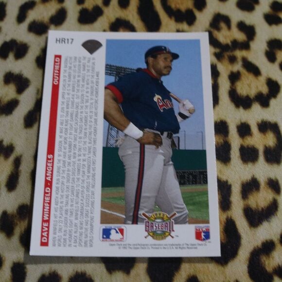 Dave Winfield HR17 Baseball Card - Picture 2 of 2
